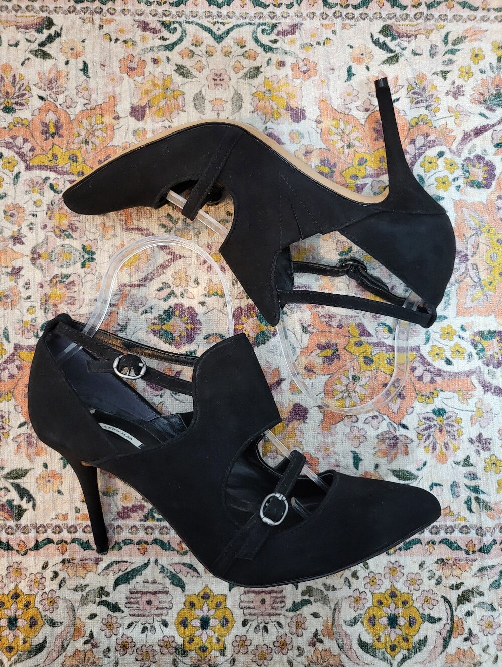 Leon Max Size 8 Leather Black Suede Pointed-Toe Heels Buckle Straps